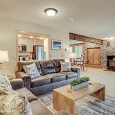Après & Adventure: Mt Hood Retreat in Gov Camp!