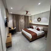 Divine OAK Stay