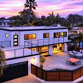 Seal Beach Escape by Avantstay Modern Home + Fireplace Prvte Courtyard