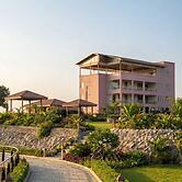 Saapna Resort & Boat Club