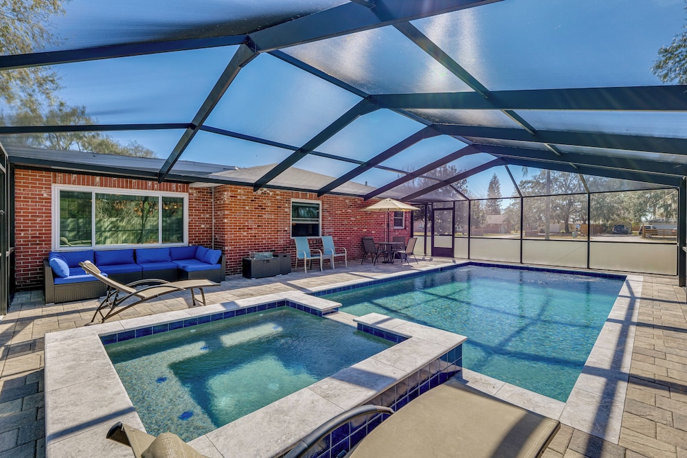 3 Mi to Water! Pet-friendly Retreat in Lake Wales