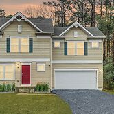 Greenbackville Retreat w/ Deck: 1 Mi to Marina!