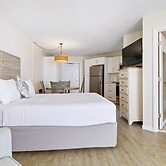 Caloosa Cove Resort by CoolVacay