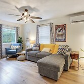 Walk to Dtwn Camas: Pet-friendly Retreat w/ Yard!