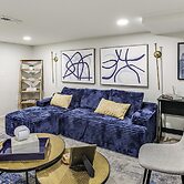 Walk to Patterson Park! Pet-friendly Townhome