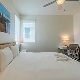 The Lotus Serene Stay with Pool-Gym-EV