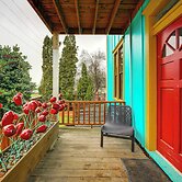 Gateway to Adventure! Dtwn Toledo Home Near Hiking