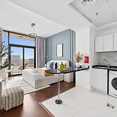 Silkhaus Cozy Studio Balcony Binghatti Pearl