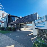Pacific Motel