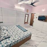 NNP Holidays Stays