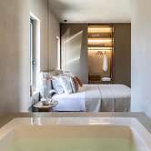 Elea Luxury Suites