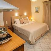 Forest Resort Suites Skiathos