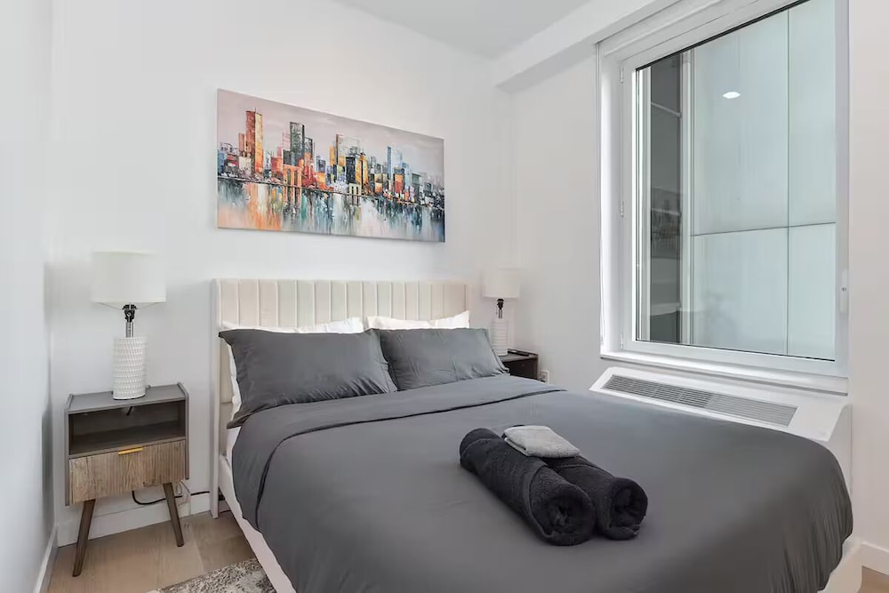 Suites at Dog Lane