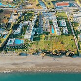 Geraniotis Hotel & Resort