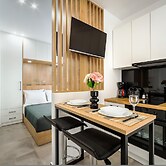 Eirini & Nicol Studio by Cretanhouses