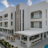Malia Odyssey Adults Only by Estia