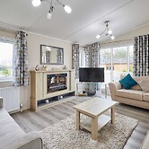 Host Stay Rowan Lodge