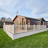 Host Stay Crystal Lodge
