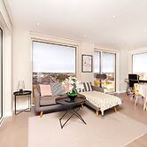 Modern Bromley Penthouse With Balcony Views
