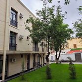 SHOHI ZINDA HOTEL