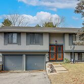 6 Mi to Dtwn Toledo! Family-friendly Haven w/ Deck