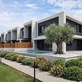 Viridian Exclusive Villas
