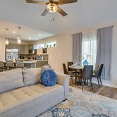 Houston Upgrade! Spacious + Modern Unit Near UH