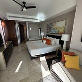 Grand Mayan 1 BR Master Suite