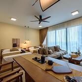 4Pax Studio 300m Walk to Setia City Mall