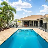 Zen Orient Luxurious 4BR Oasis With Private Pool