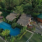 Makai Beach Hostel