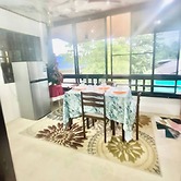 Lens Staycation 2bdr 1BR Ktchn-upstairs
