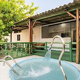 House w. 5-br and Pool 200m From the Beach Fpl0228