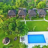 H&V Bungalow Vangvieng