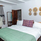Kitunduni Lodge