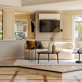 Riviera Beach Hotel