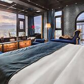 Sanya Yalong Bay