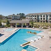 Landing Apartments Grand Harbor Near Falcon Point