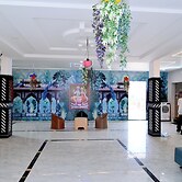 Laxminarayan Hotel