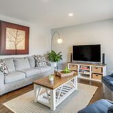 Family Friendly! Spacious Lakewood Haven w/ Yard