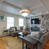 4 Mi to Revere Beach! Walkable Family Retreat
