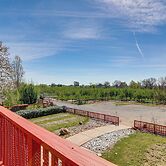 Wine Country Retreat in Galt w/ Vineyard Views