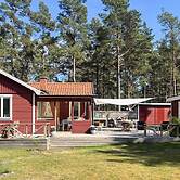 4 Star Holiday Home in Yngsjo, Sverige