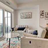 Modern High-rise Condo w City Views Balcony
