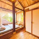 Harmony Botanical Garden Stay