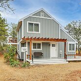 2 Mi to Main St & Beach! Family Home in Edgartown