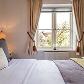 Beautiful Two BD Home Near Cirencester