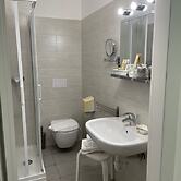 HOTEL LAURO