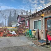Quaint Juneau Apt w/ Scenic Mountain Surroundings!