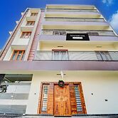 Super Townhouse Kalady